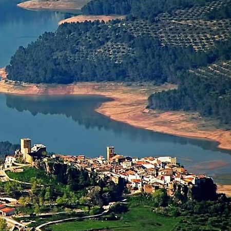 El Cruce Hornos Hotell Eksteriør bilde