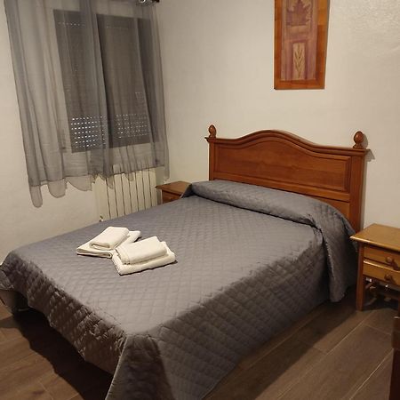El Cruce Hornos Hotell Eksteriør bilde