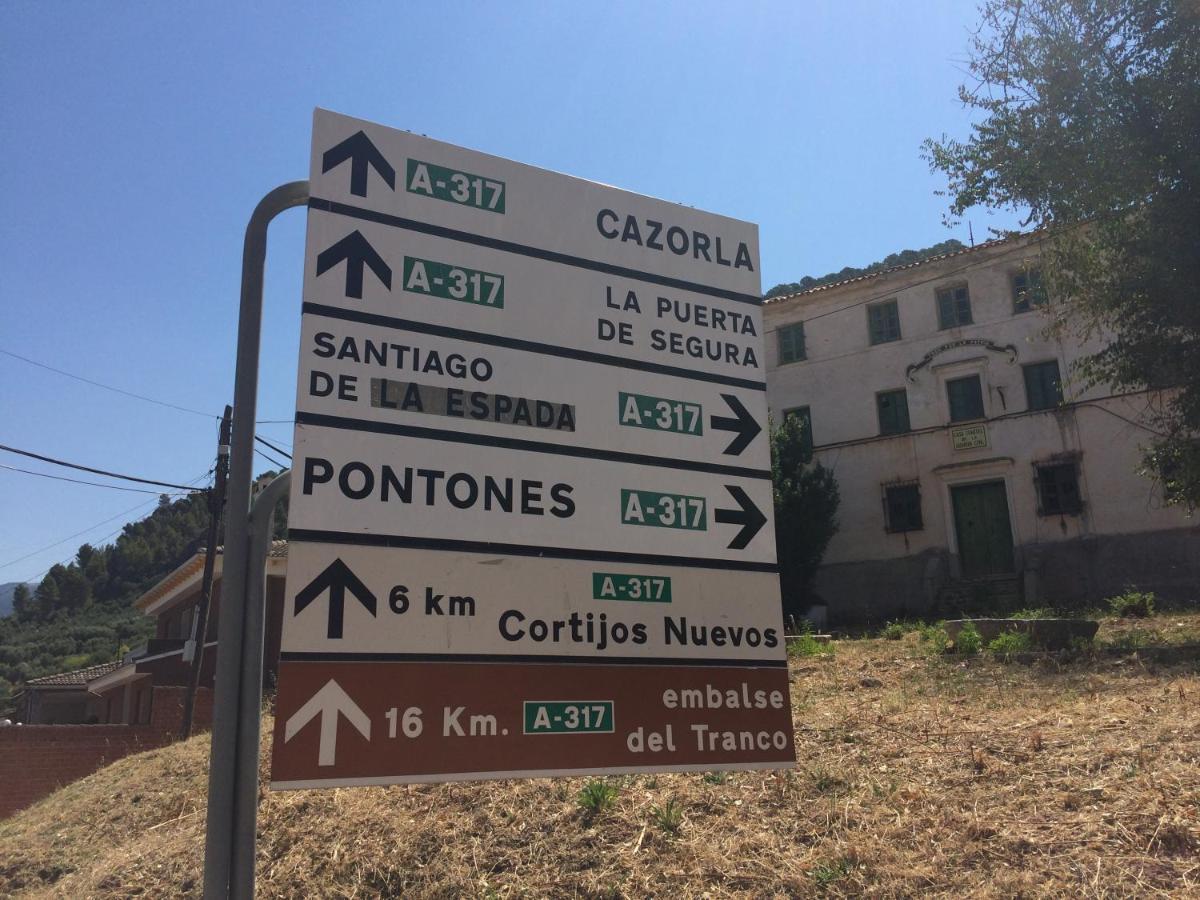 El Cruce Hornos Hotell Eksteriør bilde