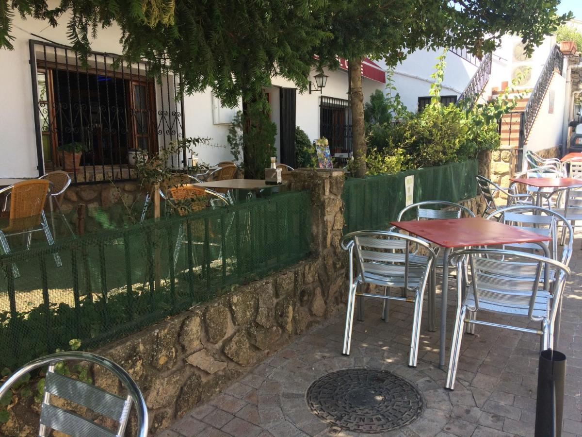 El Cruce Hornos Hotell Eksteriør bilde