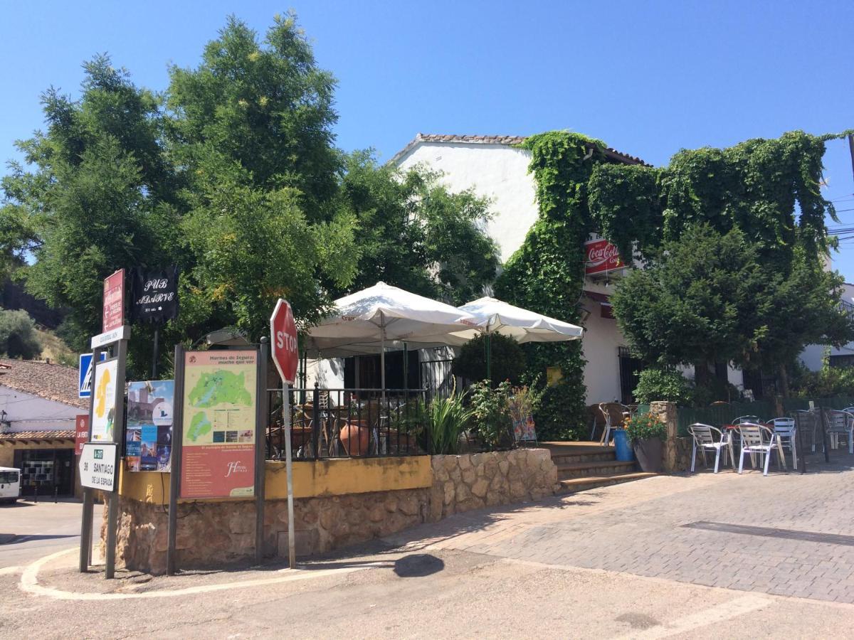 El Cruce Hornos Hotell Eksteriør bilde