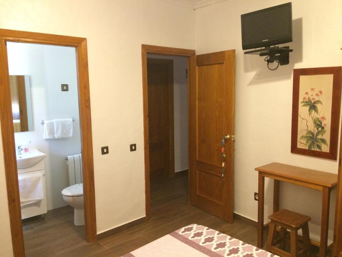 El Cruce Hornos Hotell Eksteriør bilde