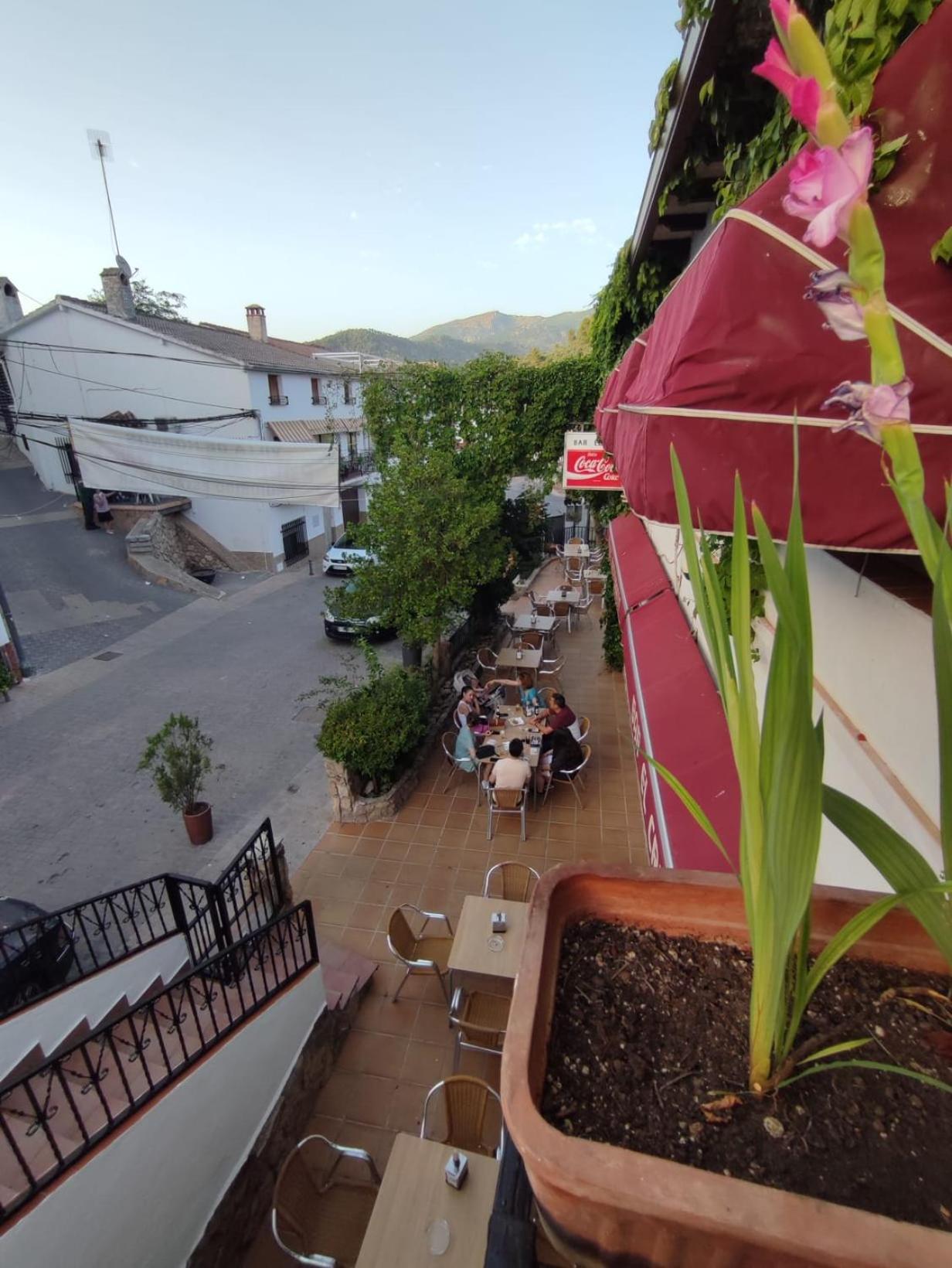 El Cruce Hornos Hotell Eksteriør bilde